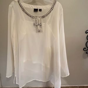 Women’s dress shirt